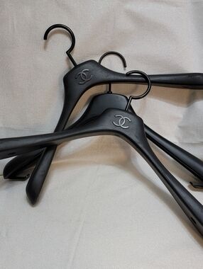 3 CHANEL Black Hangers
